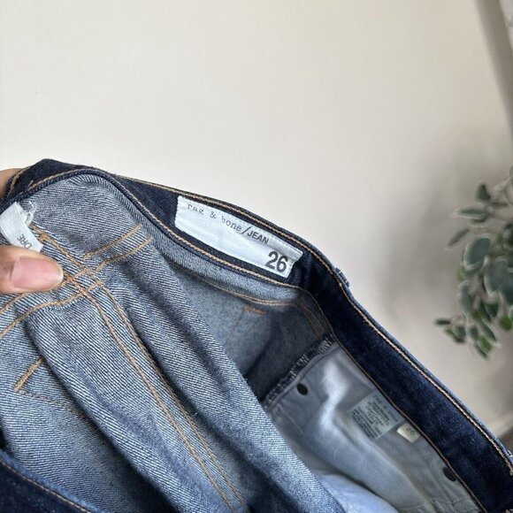 Rag & Bone Size 26 Dre Boyfriend Jeans In Yesler Dark Blue Wash Raw Hem - Picture 2 of 4